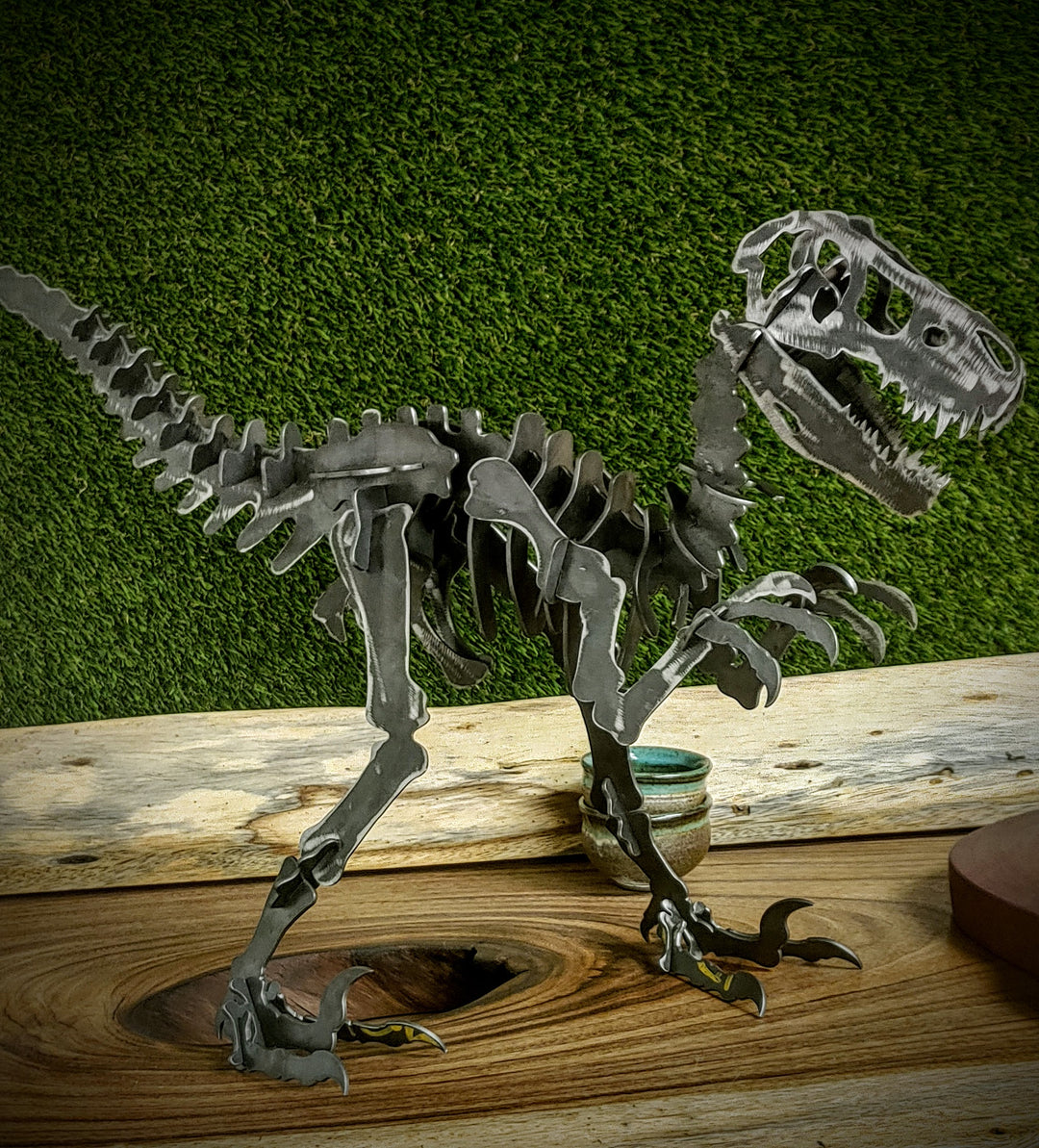 Metal 3D Velociraptor Dinosaur - Raymond's Workshop
